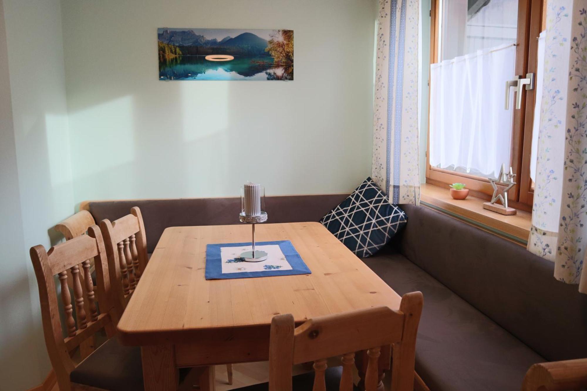 Landhaus-appartements Warraich *