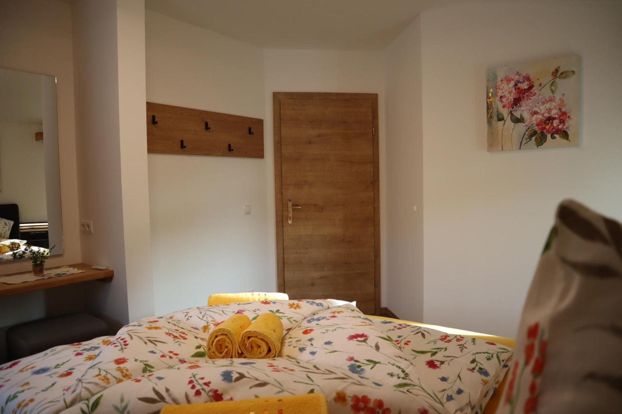 Apartment Landhaus-appartements Warraich Schladming